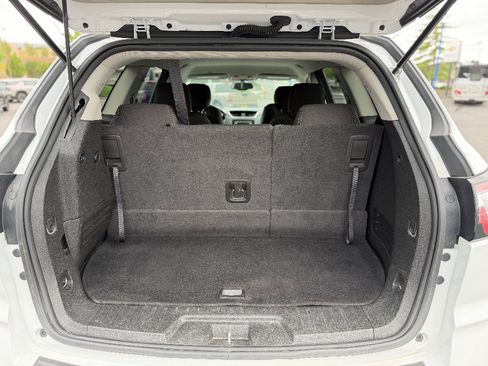 Used 2017 Chevrolet Traverse LT AWD/4WD image 17