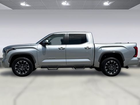 Used 2024 Toyota Tundra Limited AWD/4WD image 2