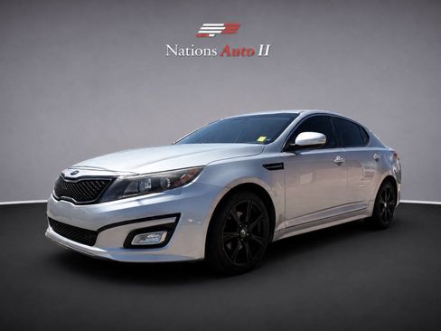 Used 2015 Kia Optima LX FWD image 1