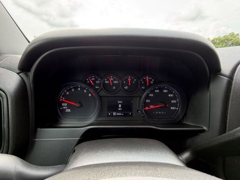 Used 2021 Chevrolet Silverado 1500 Custom AWD/4WD image 16