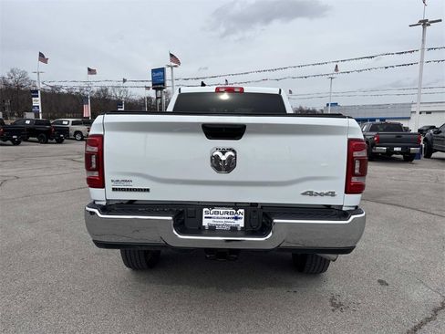 Used 2023 RAM 2500 Big Horn w/ Level 1 Equipment Group image 4