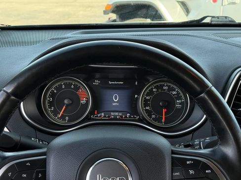 Used 2020 Jeep Cherokee Limited AWD/4WD image 7