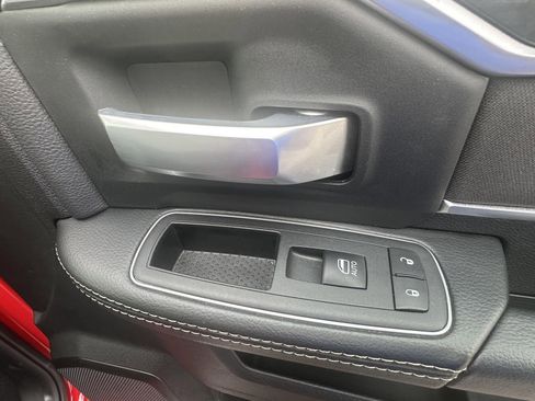 Used 2024 RAM 2500 Big Horn w/ Bed Utility Group image 40