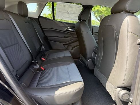 New 2025 Chevrolet Trax LT w/ Driver Confidence Package image 13