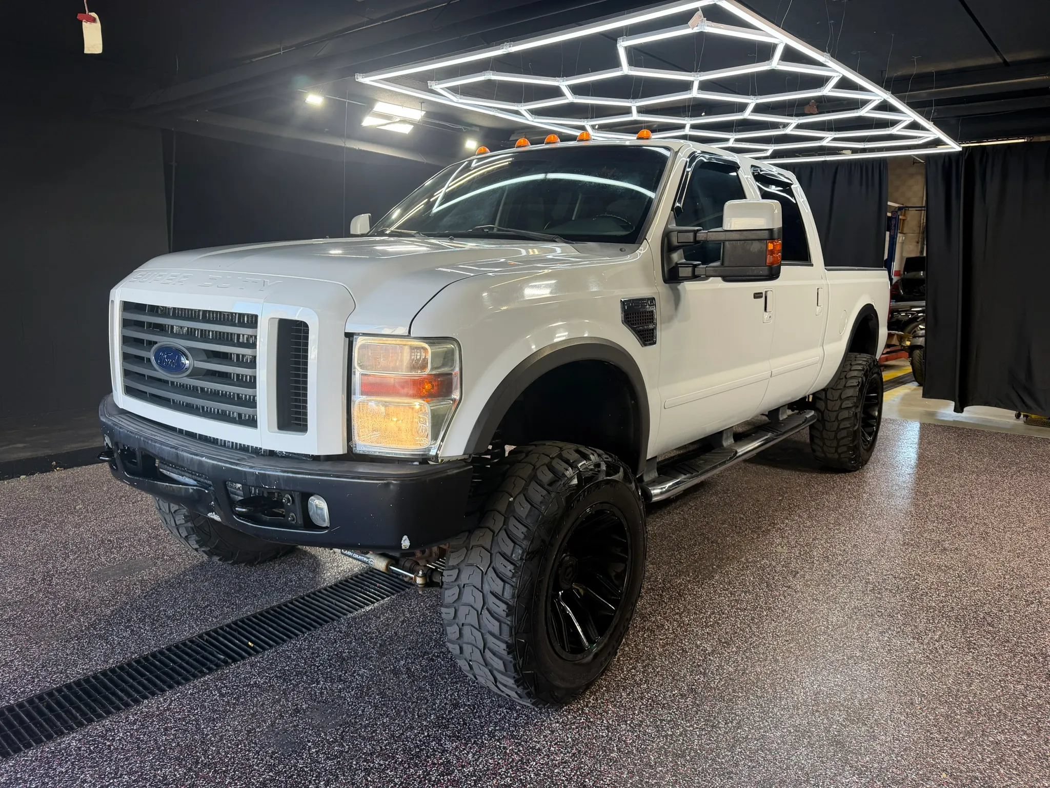 Used 2008 Ford F350 XLT AWD/4WD image 3