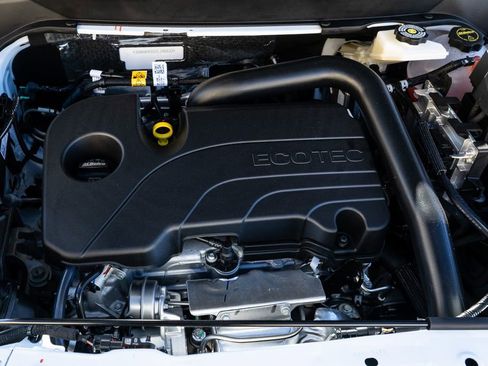 New 2026 Chevrolet Equinox LT image 35