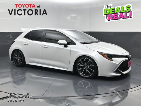 Used 2021 Toyota Corolla XSE FWD image 1