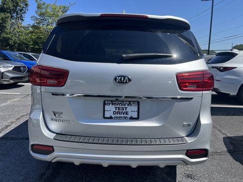 Used 2019 Kia Sedona SX FWD image 4