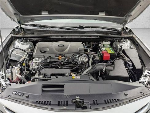 Used 2023 Toyota Camry SE image 21