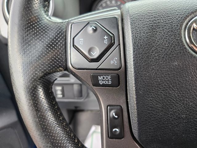 Used 2016 Toyota Tacoma TRD Sport w/ Premium & Technology Package AWD/4WD image 33