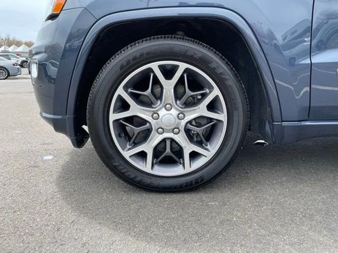 Used 2021 Jeep Grand Cherokee Overland AWD/4WD image 35