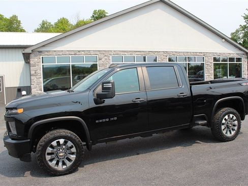 Used 2023 Chevrolet Silverado 2500 Custom w/ Custom Value Package AWD/4WD image 3