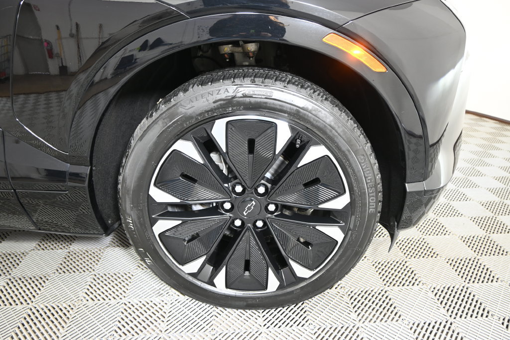 Used 2024 Chevrolet Blazer EV RS AWD/4WD image 11