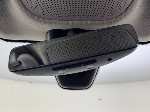 Used 2021 Mercedes-Benz GLC 300 w/ Premium Package image 33