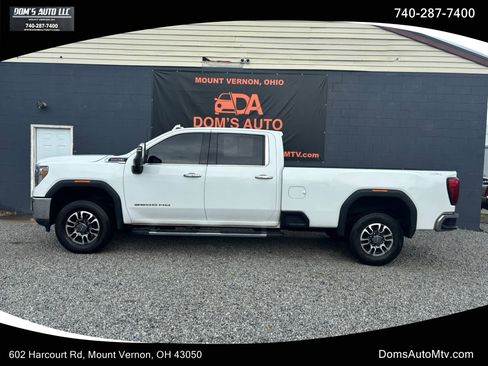 Used 2021 GMC Sierra 2500 SLT w/ SLT Preferred Package image 1