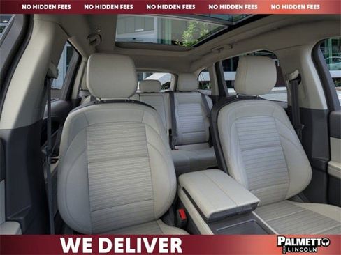 New 2026 Lincoln Nautilus Reserve w/ Jet Appearance Package image 10