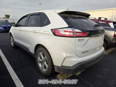 Used 2020 Ford Edge SE FWD image 2