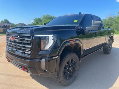 Used 2024 GMC Sierra 2500 AT4 w/ Max Trailering Package