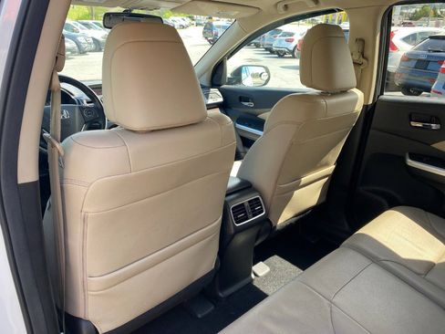 Used 2015 Honda CR-V EX-L image 22