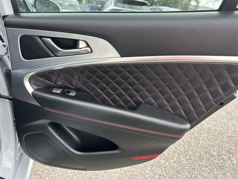 Used 2019 Genesis G70 2.0T Advanced w/ Sport Package image 12