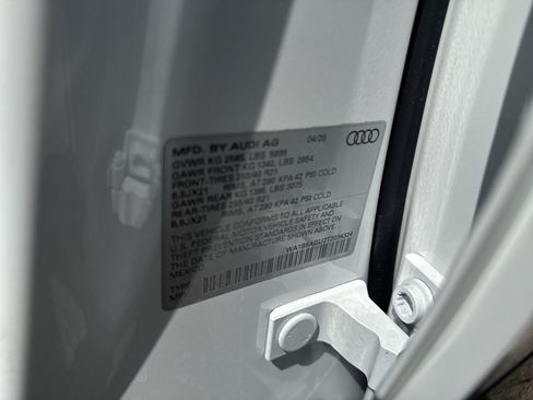 New 2026 Audi SQ5 Premium Plus AWD/4WD image 38