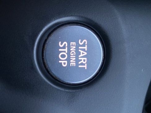 Used 2022 INFINITI QX50 Sensory image 28