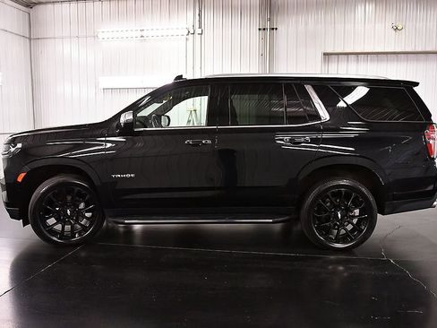 Used 2023 Chevrolet Tahoe Premier AWD/4WD image 4