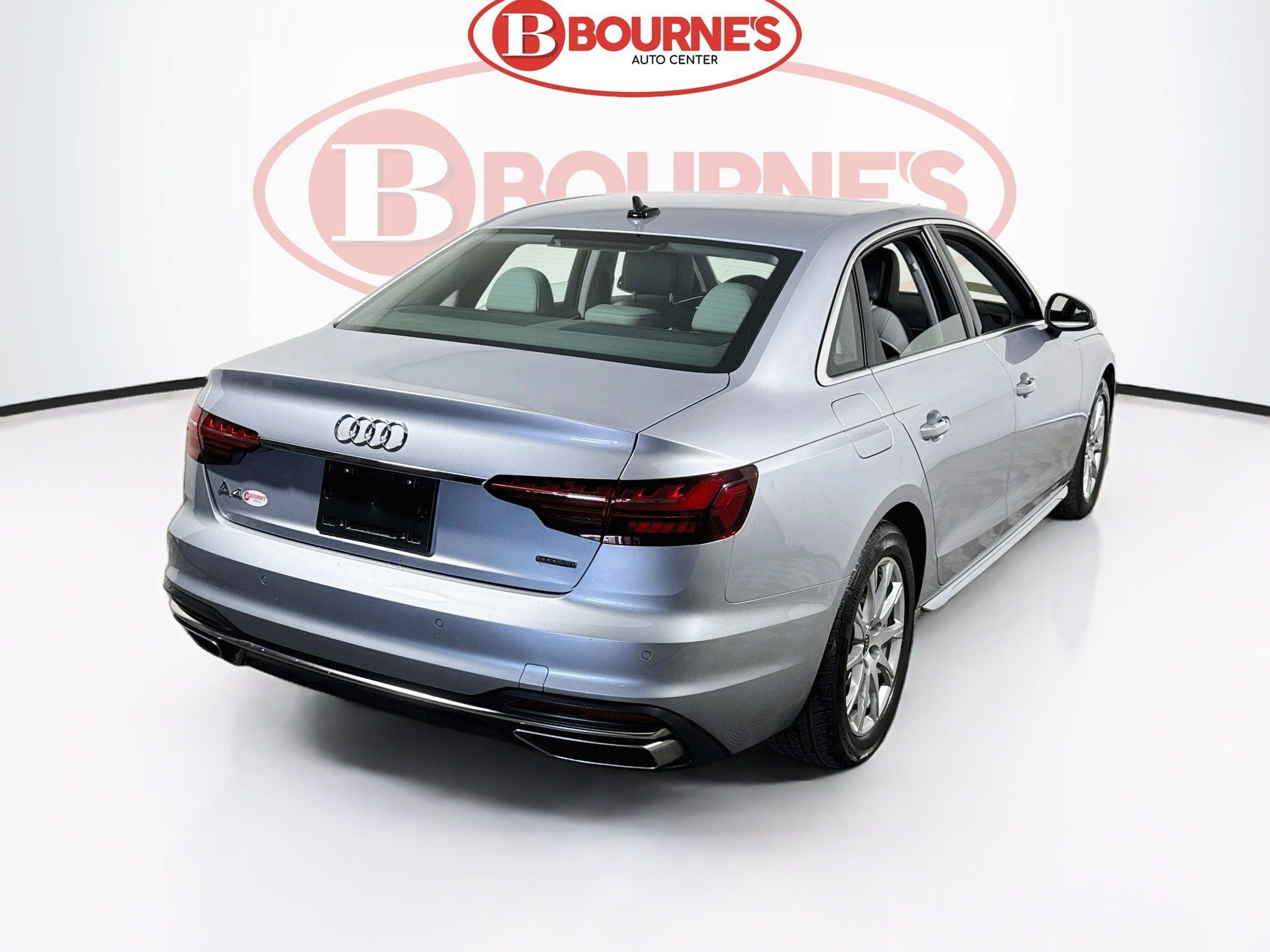 Used 2023 Audi A4 2.0T Premium w/ Convenience Package AWD/4WD image 10