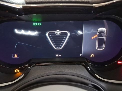 New 2026 Alfa Romeo Tonale Base w/ Quick Order Package 23H Volce image 14