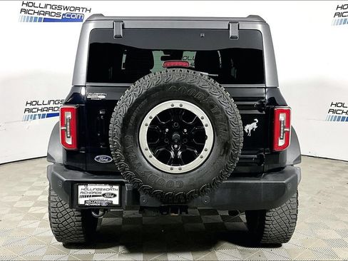Certified 2022 Ford Bronco Outer Banks w/ Sasquatch Package AWD/4WD image 4