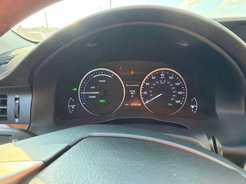 Used 2015 Lexus ES 300h w/ Navigation System Package FWD image 10