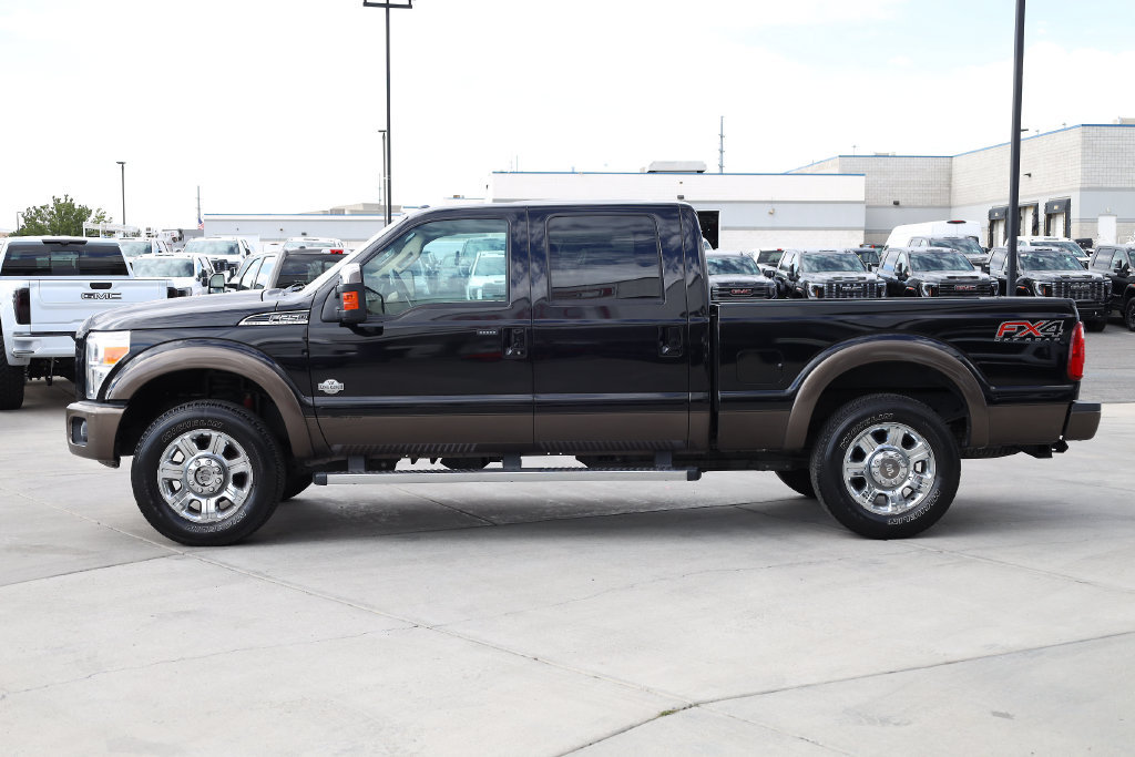 Used 2016 Ford F250 King Ranch w/ FX4 Off-Road Package AWD/4WD image 3
