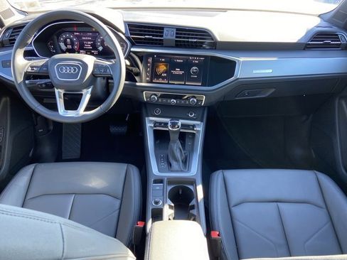 Certified 2025 Audi Q3 2.0T Premium w/ Convenience Package image 11