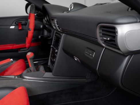 Used 2011 Porsche 911 GT2 RS image 33