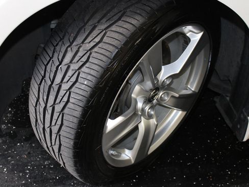 Used 2011 Nissan 370Z Coupe RWD image 27