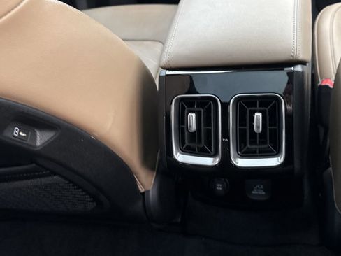 New 2025 Kia Sorento SX Prestige w/ Olive Brown Leather Package image 23