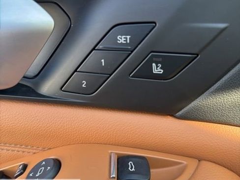 Used 2019 BMW X5 xDrive50i w/ M Sport Package image 51