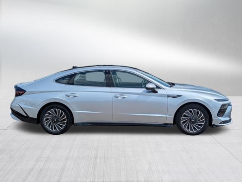 Certified 2026 Hyundai Sonata SEL FWD image 8