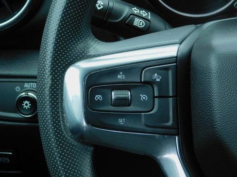 Used 2022 Chevrolet Blazer LT image 18