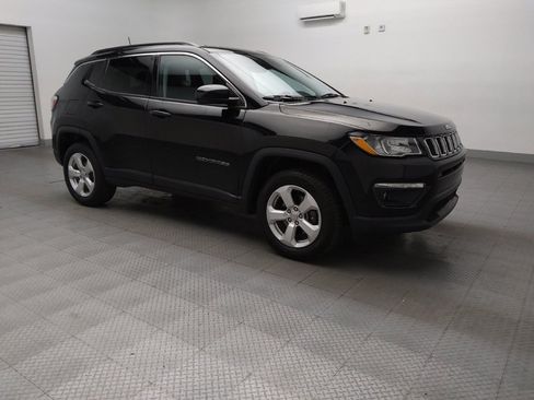 Used 2018 Jeep Compass Latitude w/ Popular Equipment Group image 13