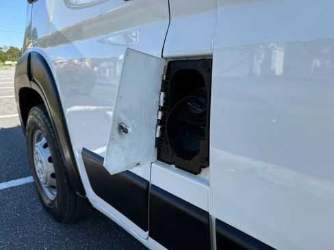 Used 2023 RAM ProMaster 2500 FWD image 29