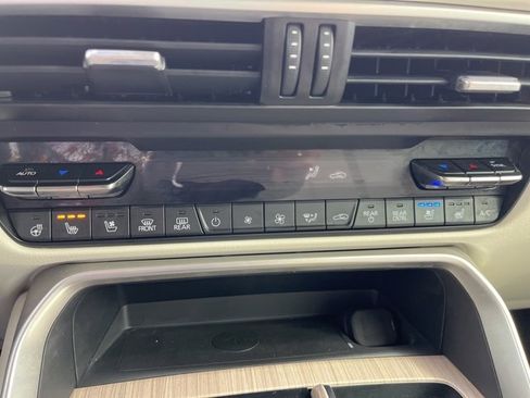 Used 2024 MAZDA CX-90 3.3 Turbo w/ Premium Plus Pkg image 25