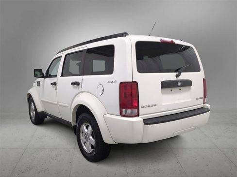 Used 2009 Dodge Nitro SE image 6