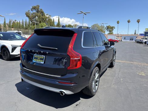Used 2019 Volvo XC90 T5 Momentum w/ Advanced Package image 8
