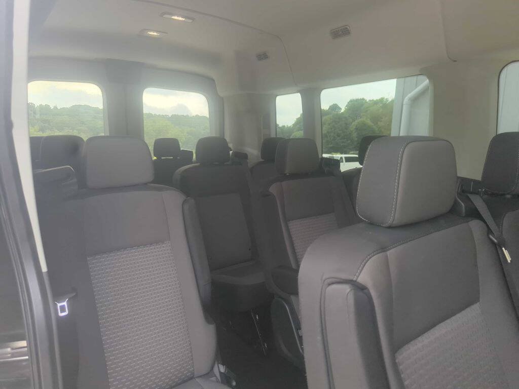Used 2024 Ford Transit 350 XLT RWD image 14