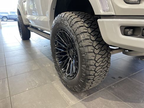 Used 2024 Ford F150 Raptor AWD/4WD image 13