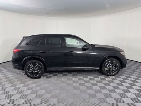 Certified 2026 Mercedes-Benz GLC 300 4MATIC image 9