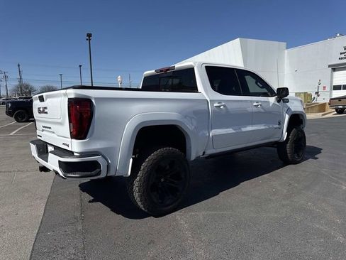 Used 2024 GMC Sierra 1500 AT4 w/ Technology Package AWD/4WD image 5