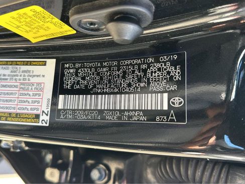 Used 2019 Toyota C-HR LE image 39