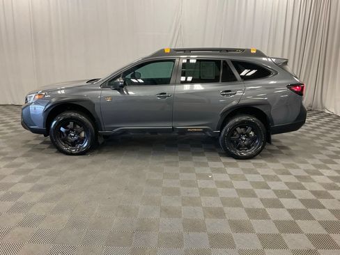 Used 2025 Subaru Outback Wilderness AWD/4WD image 15
